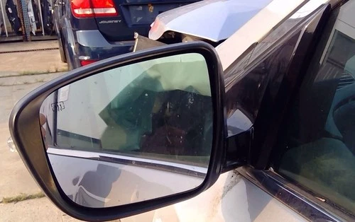 17-2020 21 22 23 Nissan Murano Driver LH Side View Mirror in K23 Silver | Heated