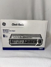 NEW UNOPENED Vintage GE SpaceSaver FM/AM Digital Clock Radio 7-4612 