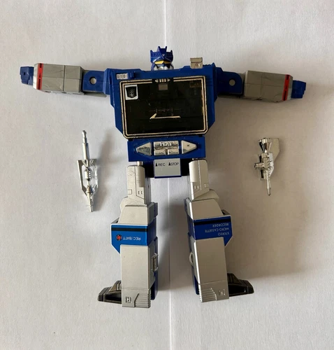 VINTAGE G1 TRANSFORMERS SOUNDWAVE MICROMAN CASSETTE MAN RARE
