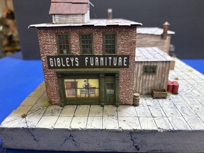 Ho Scale Building Built And Weathered Base 9 1/4 X 9 1/4 Scratch Built