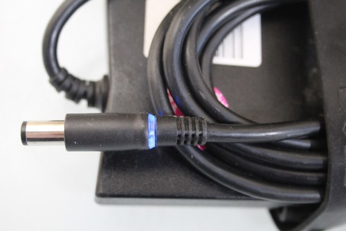 Original Dell Laptop Netzteil DA130PE1-00 PA-4E Family 19.5V 6.7A Power Supply