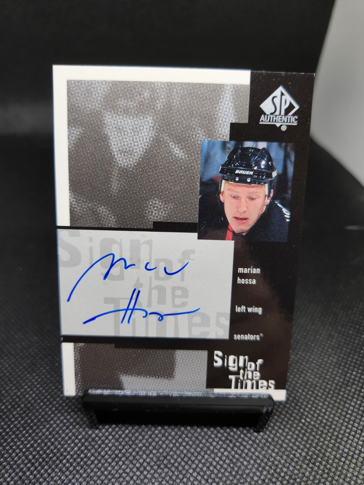 1999-00 SP Authentic Marian Hossa Sign Of The Time Autograph #MH HOF DVS 1242