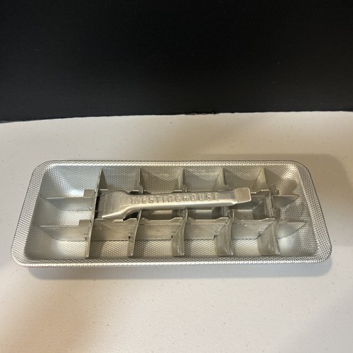 Vintage Westinghouse Metal Textured Ice Cube Tray Aluminum Lever Silver 18 Cube - Picture 2 of 7