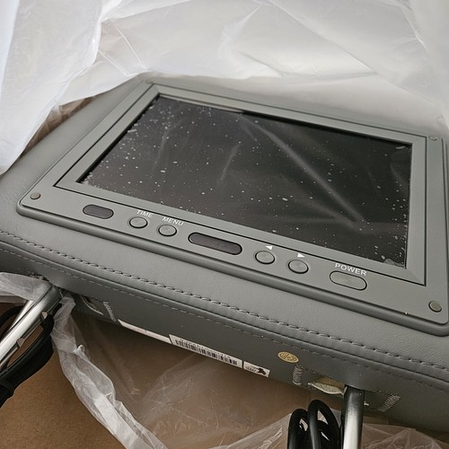 New 2 headrests tv monitors Ava Enterprises 9.2" Widescreen TFT VF10 - Picture 7 of 8