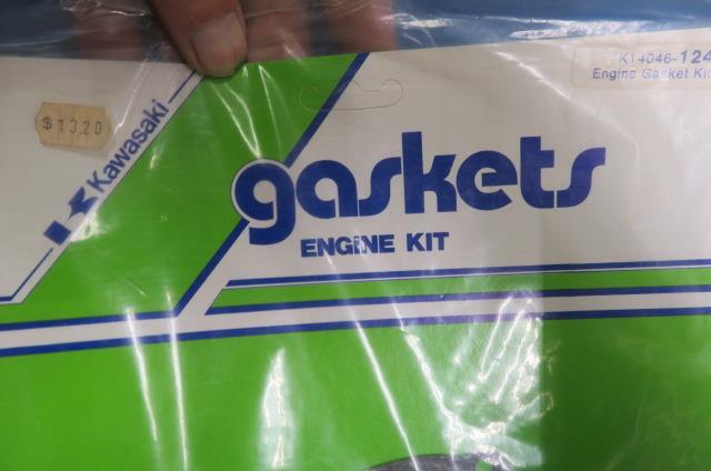 NOS Kawasaki # K14046-124 Gasket Kit Set, KE100-A7 Factory | eBay