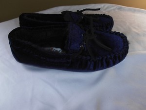 minnetonka house slippers