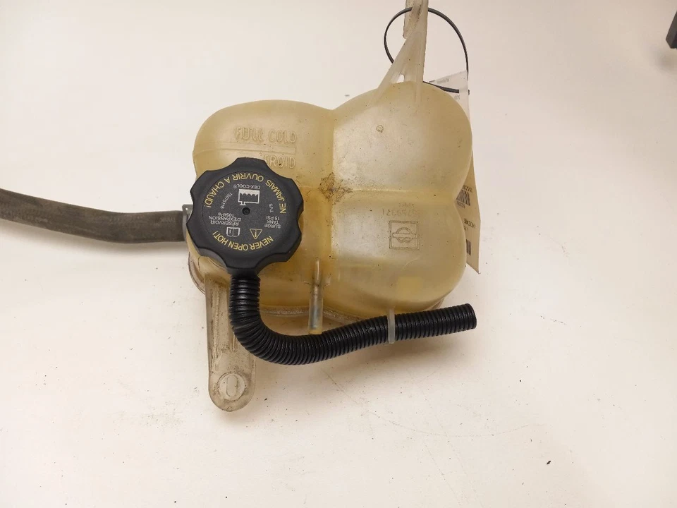 DEPÓSITO DE REFRIGERANTE PARA CADILLAC CTS 2003-2006 Foto 3 de 4