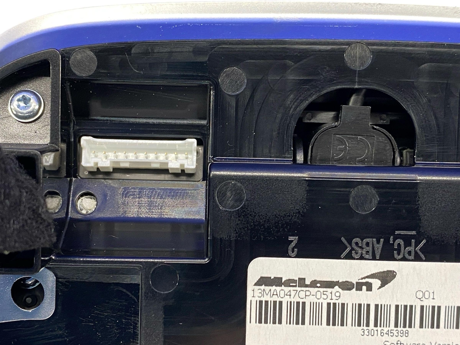 2016-2021 MCLAREN 570S FRONT OVERHEAD CONSOLE DOME MAP LIGHT LAMP 13MA047CP