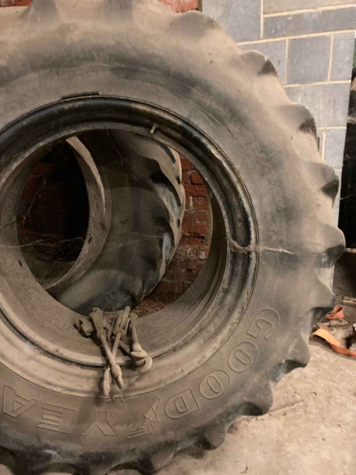 18.4 R38 Fuel Wheels eBay