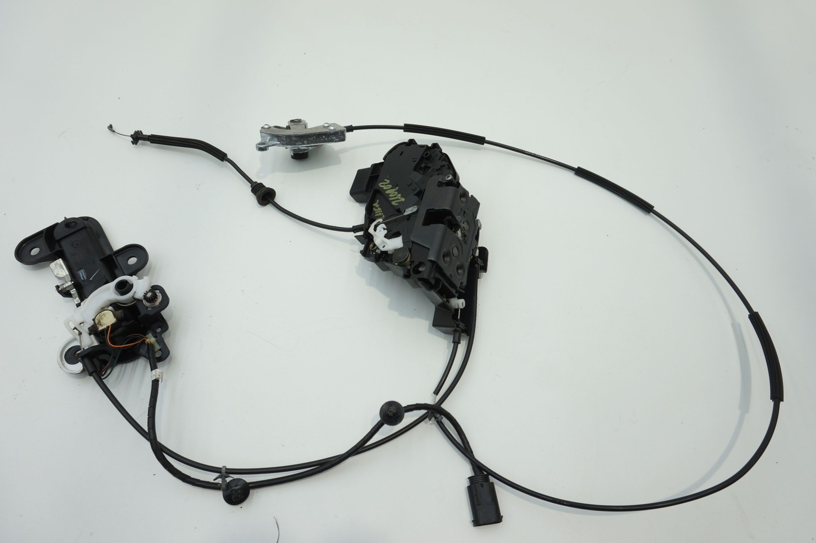Aston Martin Vanquish 2012-2018 Front Left Door latch