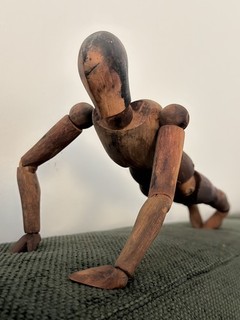 Antike Künstlerpuppe Gelenkfigur Gelenkpuppe Holz Modellpuppe 19. Jahrhundert