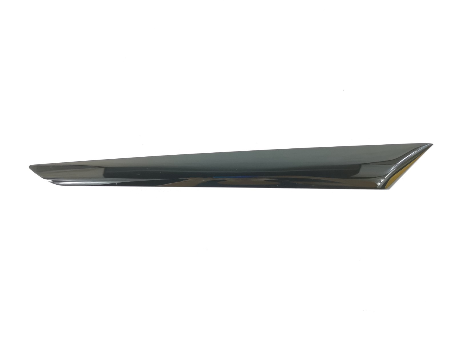 Maserati Ghibli S 3.0L 2018  Front Left Door Cover Trim Molding 6700259740 OEM