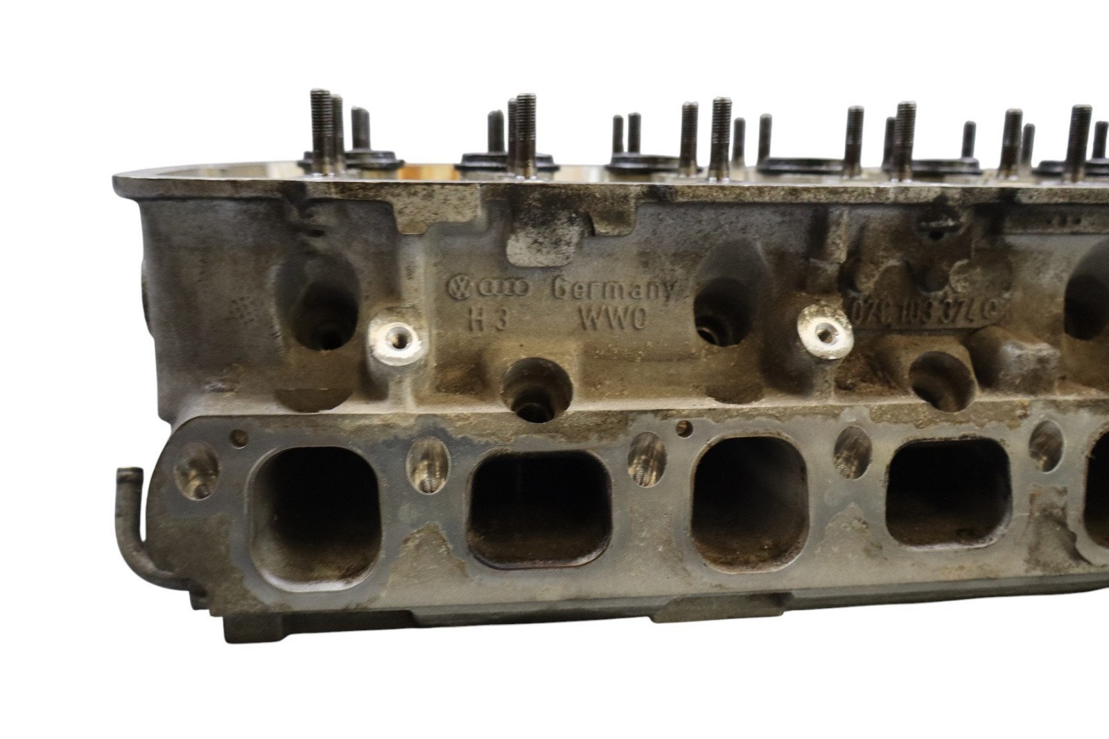 03-13 Bentley Continental Flying Spur 6.0L Right Side Engine Cylinder Head Oem