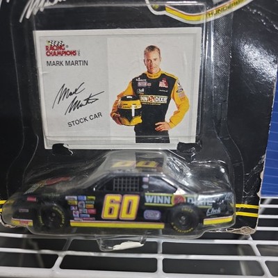 1995 RACING CHAMPIONS WINN DIXIE MARK MARTIN #60. 1 / 43 SCALE.