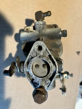 VINTAGE  TRACTOR ZENITH CAST METAL  2  1/4" BOLT PATTERN -PARTS OR REBUILD