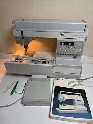Pfaff Creative 1467 CD Elektronische Stickmaschine & Zubehör Und Koffer