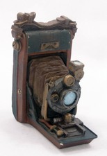 Polaroid Camera, Resin Molded Replica, collectible 36623