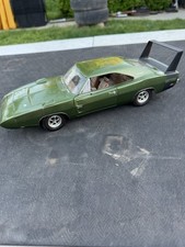 AMERICAN MUSCLE 1969 DODGE CHARGER DAYTONA GREEN IN SCALE 1:18