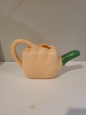 2001 Accoutrements Green Thumb Plastic Hand Watering Can