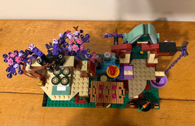 Lego Elves 41075 - Retired- Complete with Minifigs  *no box or instructions*