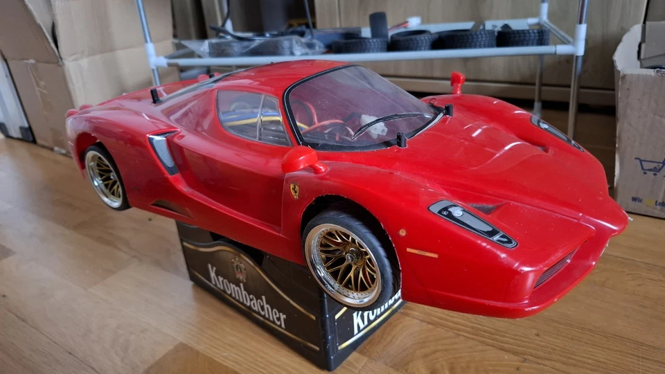 Tamiya TT-01 1/10 Chassis Ferrari Enzo Karosserie, Tuning, Alu, Rarität - Bild 3 von 4