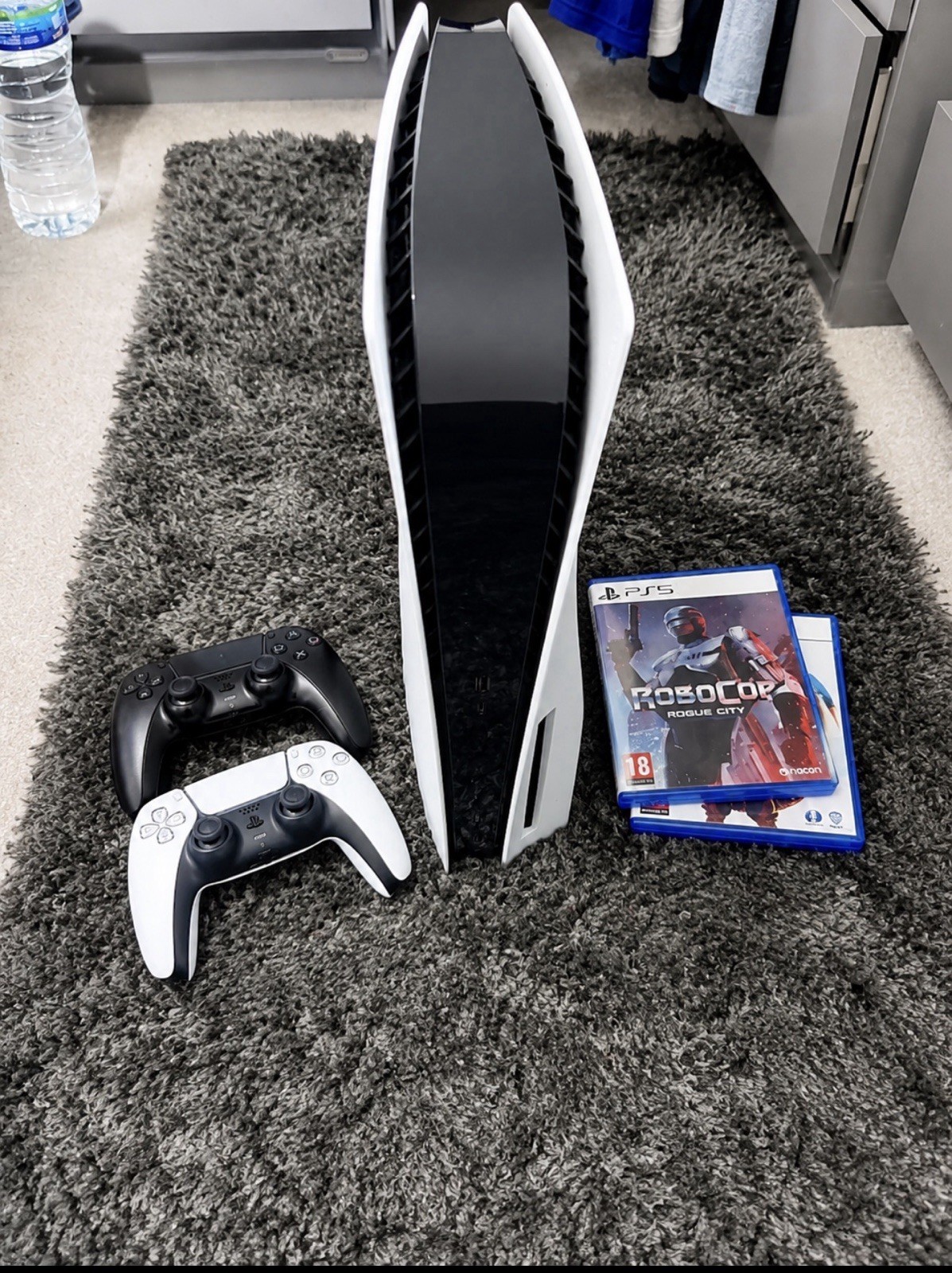 Sony PlayStation 5 PS5 Blu-Ray Disc Console 825GB 4K Wi-Fi + 2 Controllers