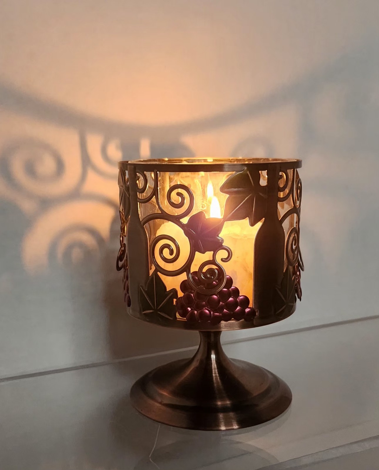 With Glass Insert