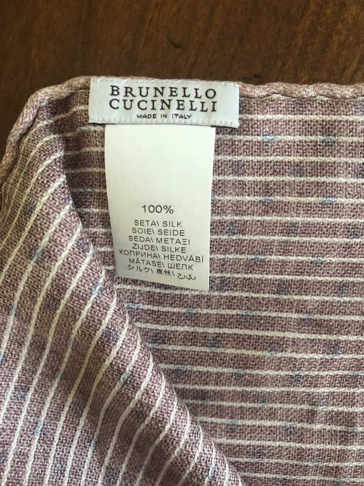Cuadrado de bolsillo Brunello Cuccinelli sarga de seda pesada nuevo con etiquetas precio de venta sugerido por el fabricante 225 USD Foto 3 de 4