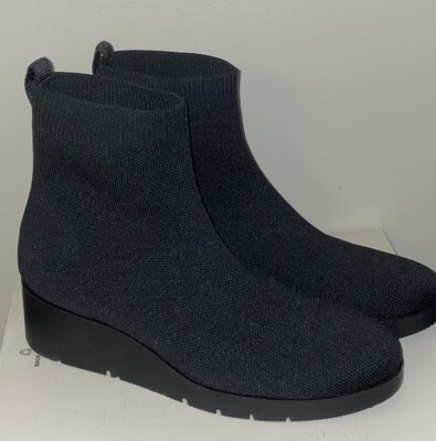 NWOB Anne Klein 8 Women's Quest Wedge Booties Black Pull On Stretch Fabric 8M