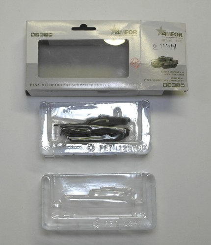 Märklin 4Mfor / 18581 / HO / Leopard 2A1 Panzer / Schweizer Armee / Type 87 - Bild 4 von 14