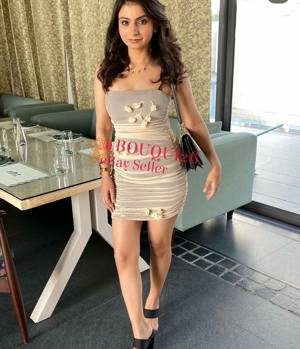 美品【ZOZOTOWN限定色】volume soft tulle dress Misty Rose Sparkly off-the-shoulder tulle dress