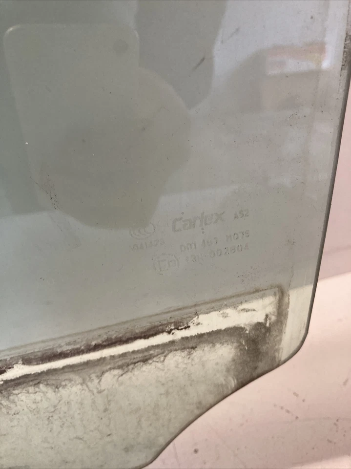 Subaru Tribeca Glass Window Rear Left Door Genuine 3.0 V6 2009 — 第 2/4 张图片