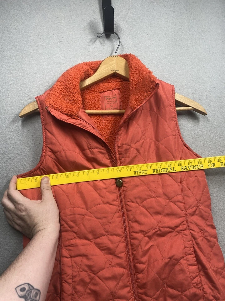 Chaleco Three Hearts para mujer talla M acolchado forrado de lana cremallera completa coral tiene bolsillos Foto 2 de 4