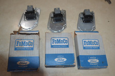 Nuevo de Lote Antiguo Ford Falcon & Comet Limpiaparabrisas Motor Cubierta Interruptor A menudo Plástico Roto
