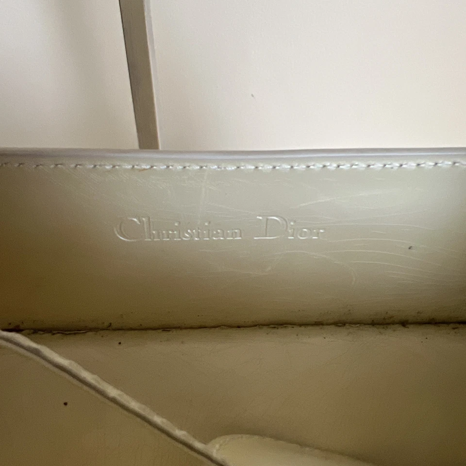 Cartera Christian Dior auténtica Foto 3 de 4