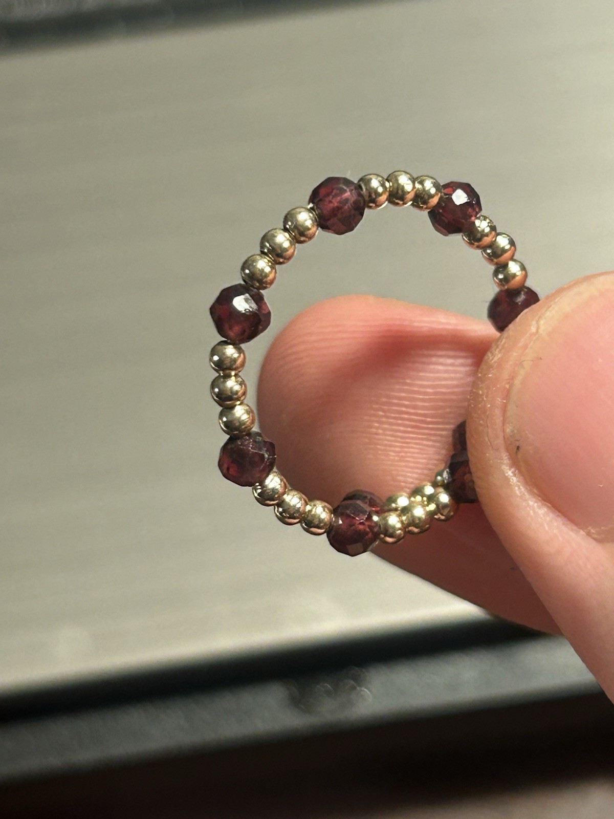 Solid 14k Gold Garnet Adjustable Beaded Ring Size… - image 4
