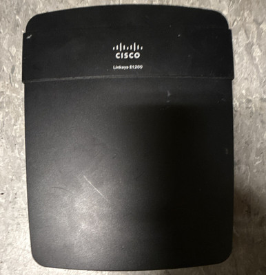 Cisco Linksys E1200 Wireless Router, 300 Mbps, 4 LAN Ports, Ethernet, Black