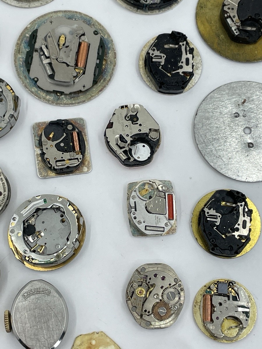 25+ Watchmaker parts, All for repair or parts. Fossil, Timex  display picture 3
