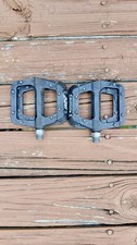 Race Face Chester Platform Mountain Bike Pedals Blue, Large