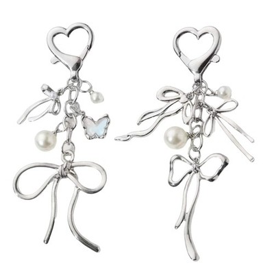 Trendy Butterfly Bowknot Keyring for Women and Girls Seek Unique Accessories