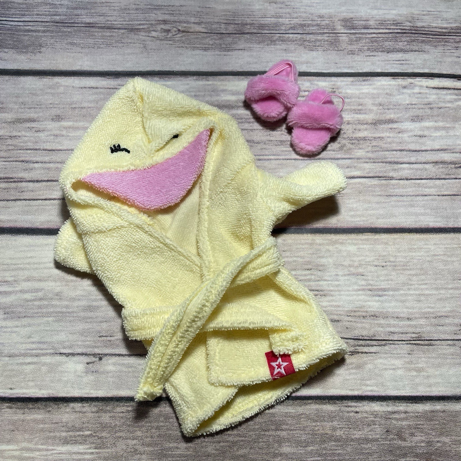 American Girl Little Itty Bitty Baby 7.75&rdquo; Doll Bath Yello