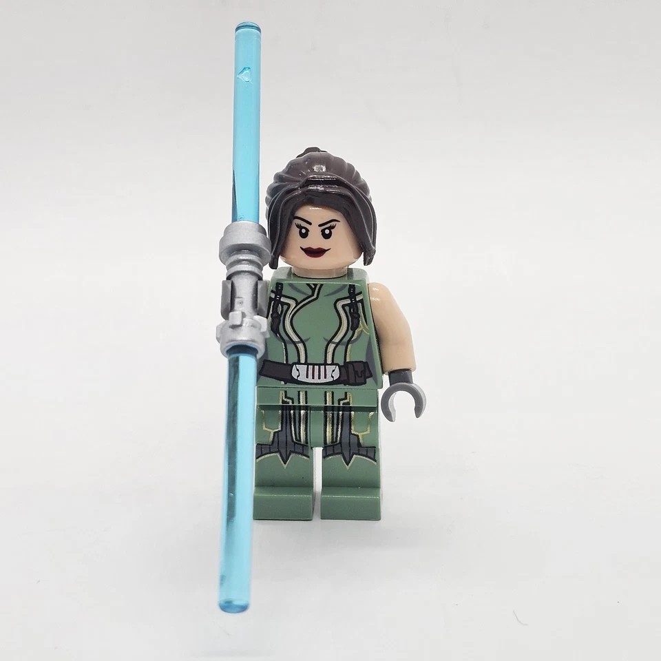 LEGO Star Wars Satele Shan Jedi Maestro Antigua República Minifigura 9497 Foto 2 de 4