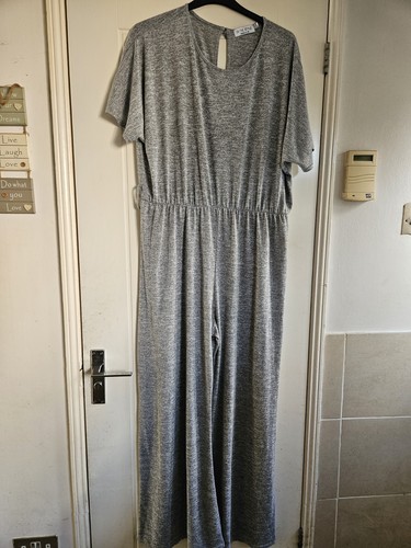 In The Style Wide Legged Short Sleeved Grey Jumpsuit Elasticated Waist Size 22