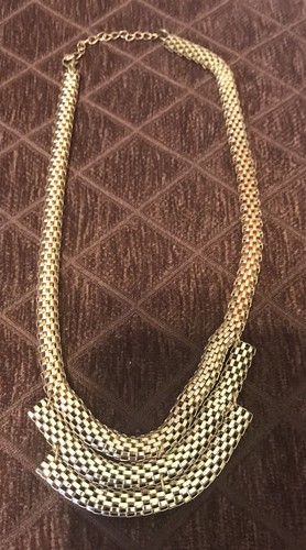 3 Tier Mesh Goldtone Shiney chocker Necklace Hangs 8.5”on Neck Adjustable Clasp