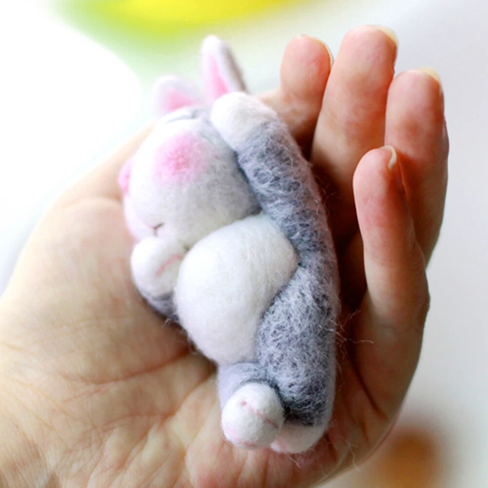 Lazy Rabbit Needle Felting Kits Lying in Hand 4INCH for Beginner Easy Adorable - Image 2 of 4