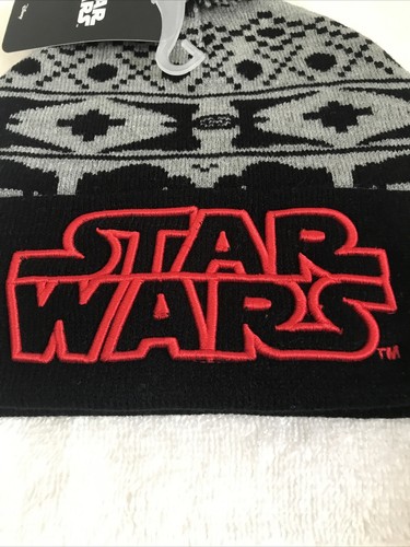 Neu mit Etikett Disney Star War’s Unisex schwarz/grau/rot Winter Beanie Mütze-Größe Einheitsgröße - Bild 2 von 5