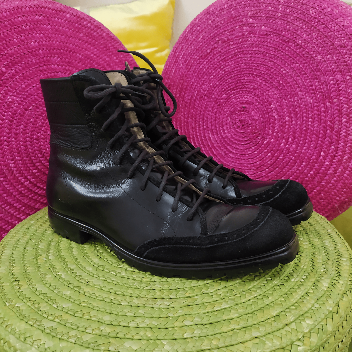 【超希少】Yohji Yamamoto SHAKA BUTTON SHOES Shoes Yohji Yamamoto Women Hiromu Takahara Boots Leather Black