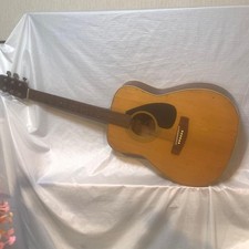 Guitare acoustique Yamaha FG-200J #50428 étiquette noire
