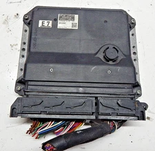 GENUINE 2006-2012 TOYOTA ESTIMA MK3 ENGINE CONTROL UNIT ECU 89661-28B10