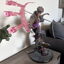 Sideshow  GAMBIT Maquette Statue Marvel EXCLU...